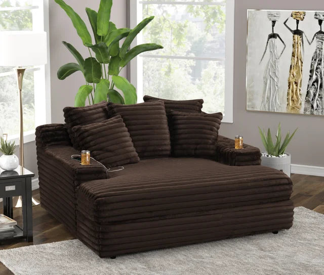 4800 Chaise Lounge                       4700 Chaise lounge